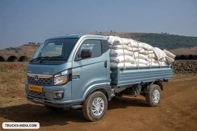 Tata Intra V50 LNT